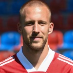 F. Schröter F. Schröter