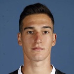 Adri Gómez Adri Gómez